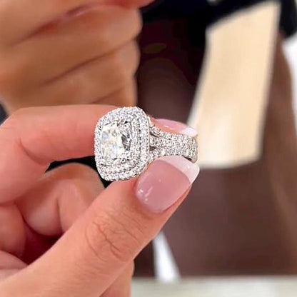 HALO Diamond Ring